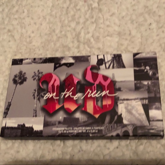 Urban Decay On The Run Shortcut Pallet - Picture 2 of 3